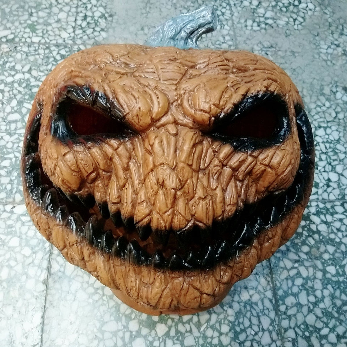 halloween-pumpkin-lantern-battery-compartment-zaranss-mart