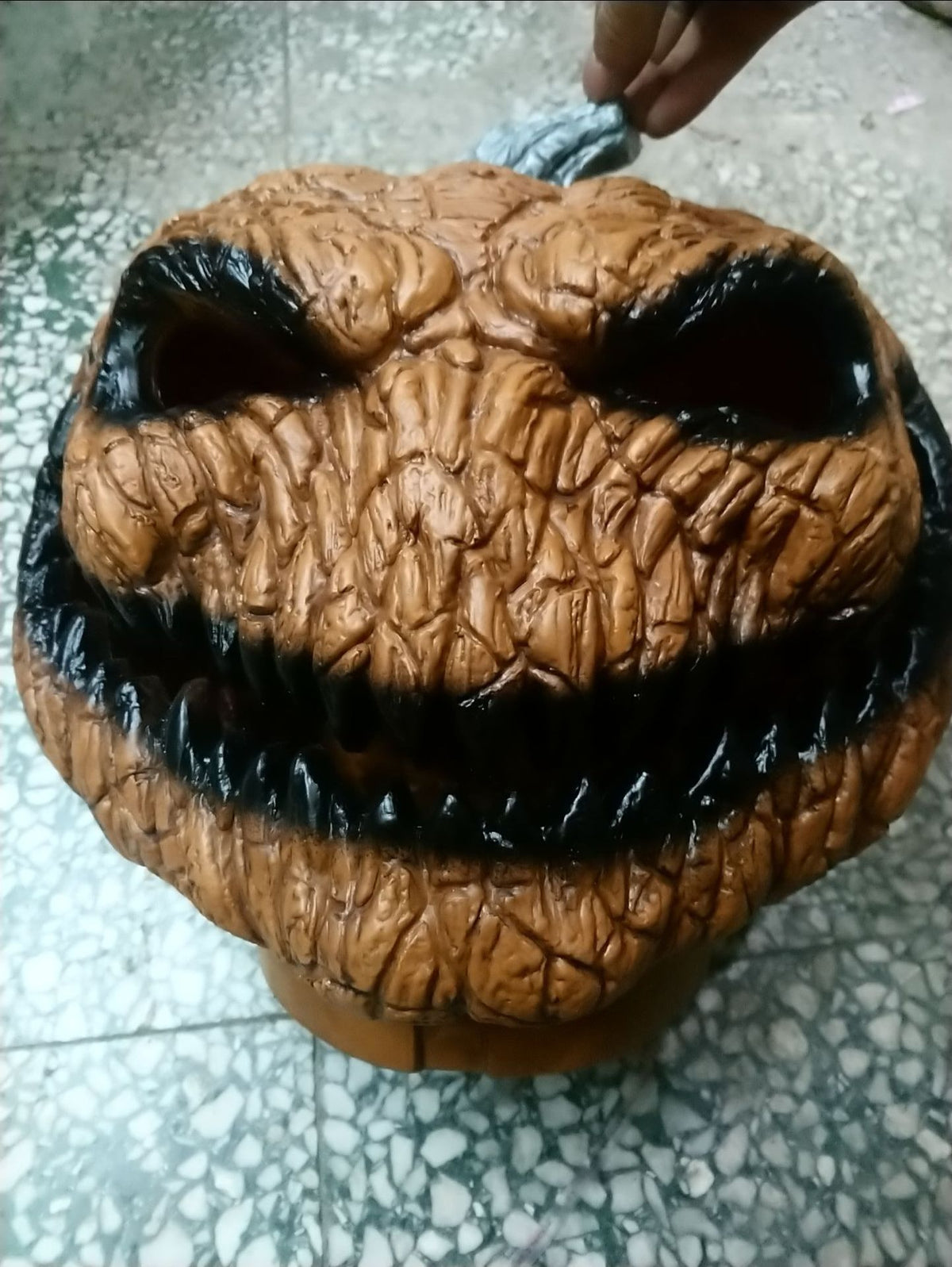 halloween-pumpkin-lantern-porch-step-zaranss-mart