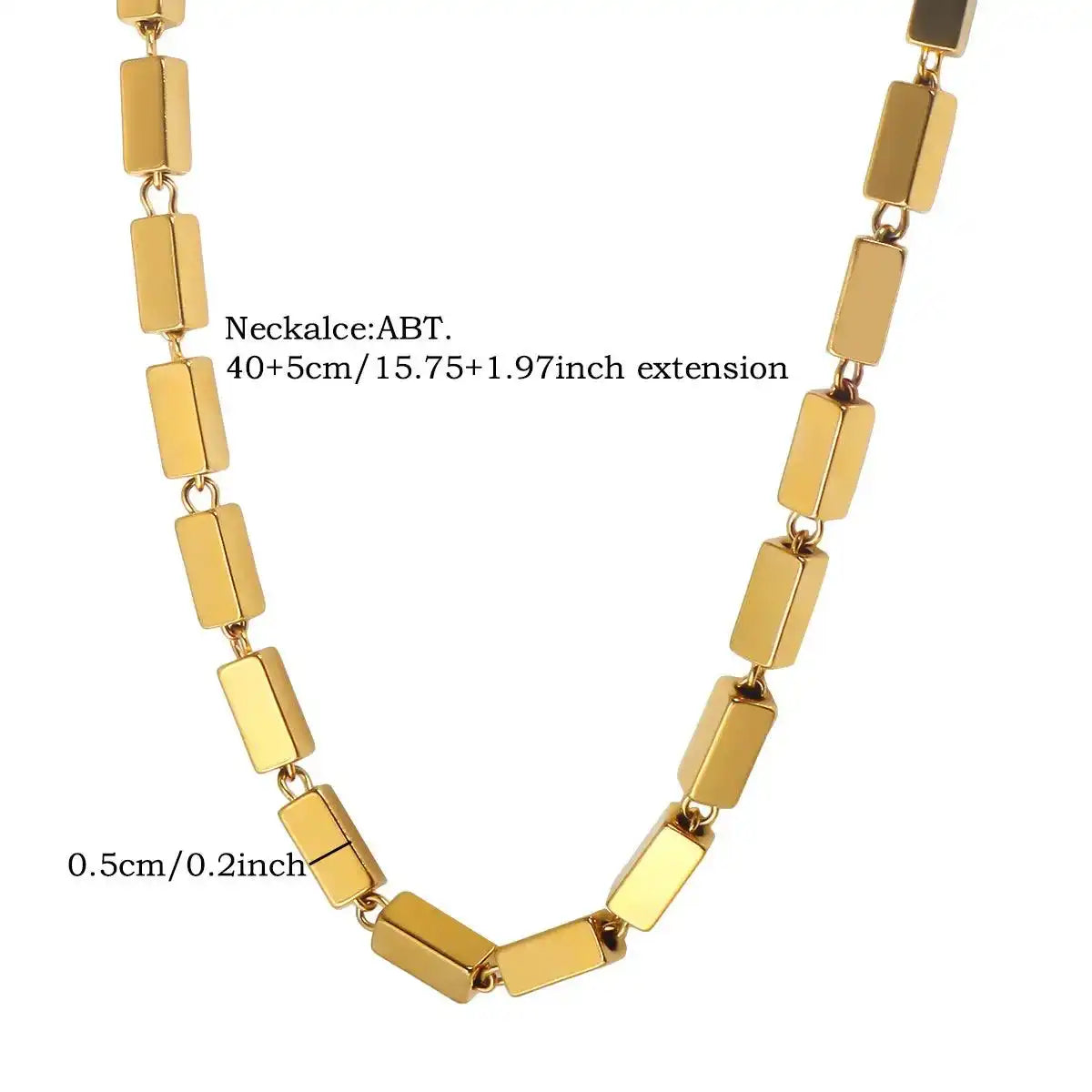 Amora™ Gold Heart Pendant Necklace