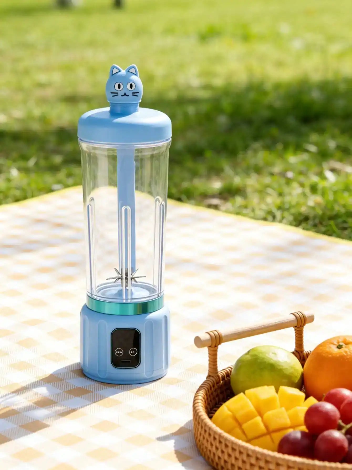 12 Blades Portable USB Charging Juicer, 500ML Mini Personal Blender, Electric Smoothie Juice Maker, Compact Rechargeable Mixer for Shakes, Fruit Vegetable Drinks, Travel Home Office Outdoor Use