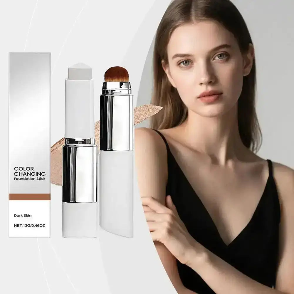 ShadeSync™ Color-Adapting Foundation Stick