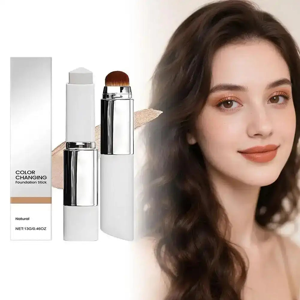ShadeSync™ Color-Adapting Foundation Stick
